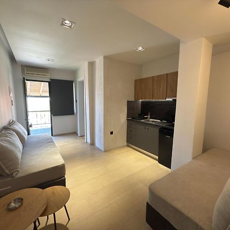 Okkio Sea View Apartment Vergia Ngoại thất bức ảnh