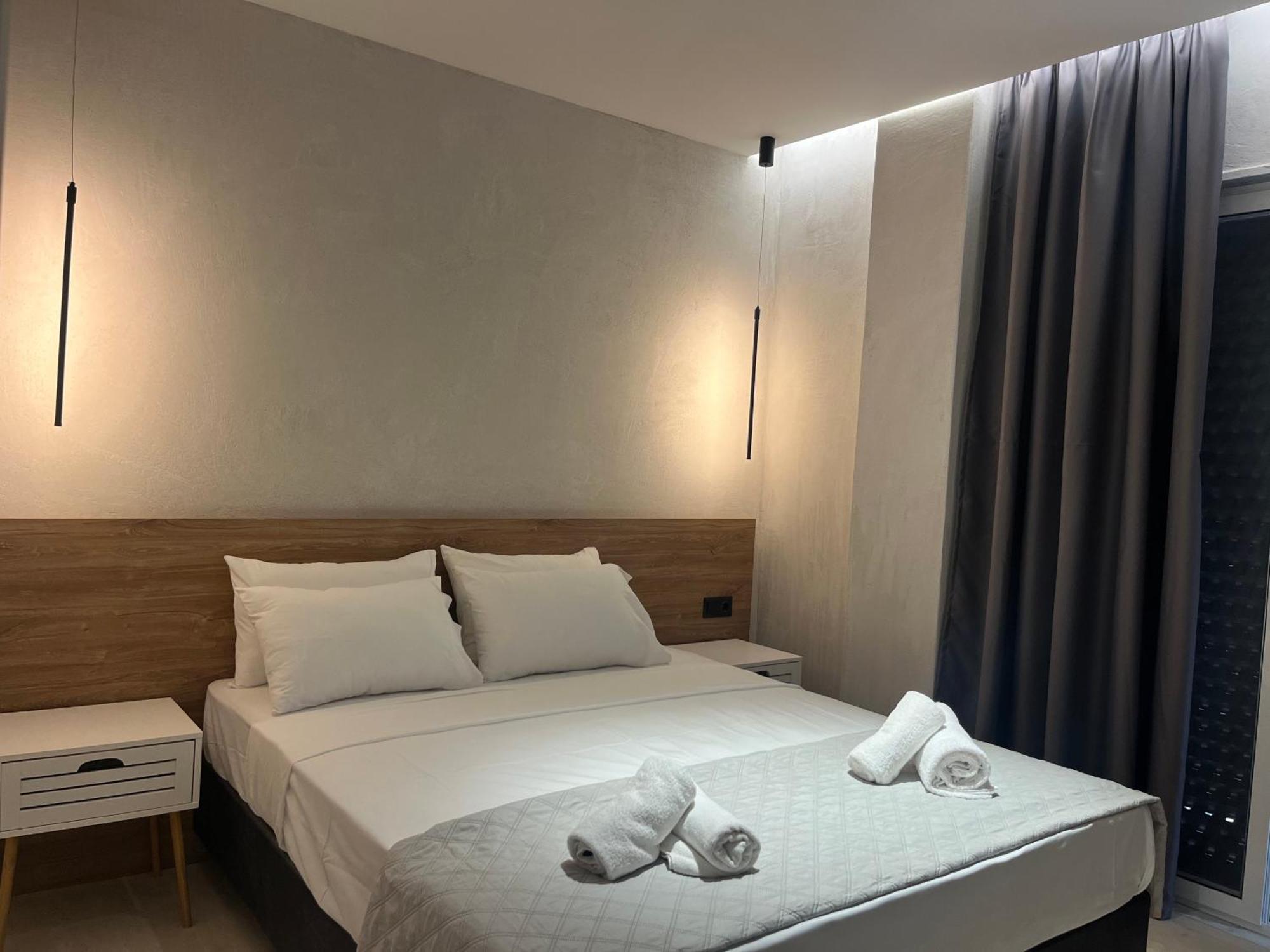 Okkio Sea View Apartment Vergia Ngoại thất bức ảnh