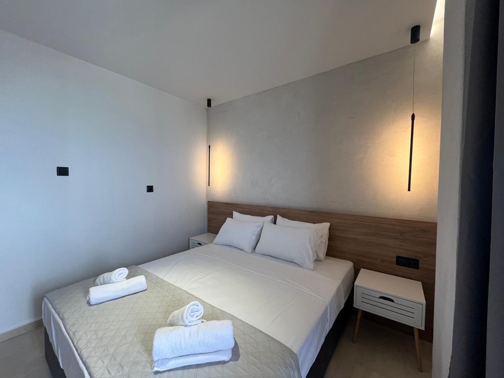 Okkio Sea View Apartment Vergia Ngoại thất bức ảnh