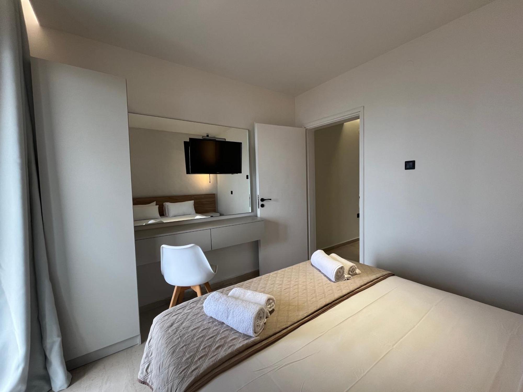 Okkio Sea View Apartment Vergia Ngoại thất bức ảnh
