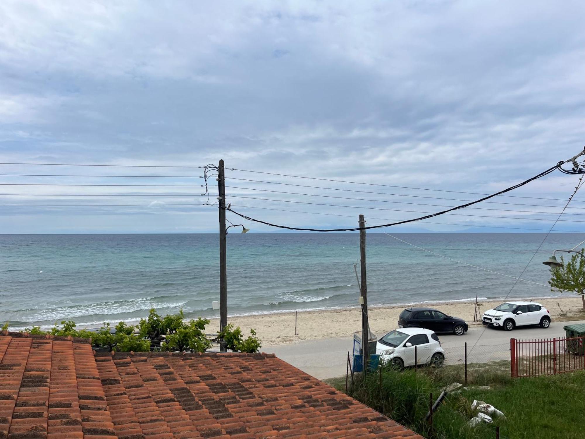 Okkio Sea View Apartment Vergia Ngoại thất bức ảnh