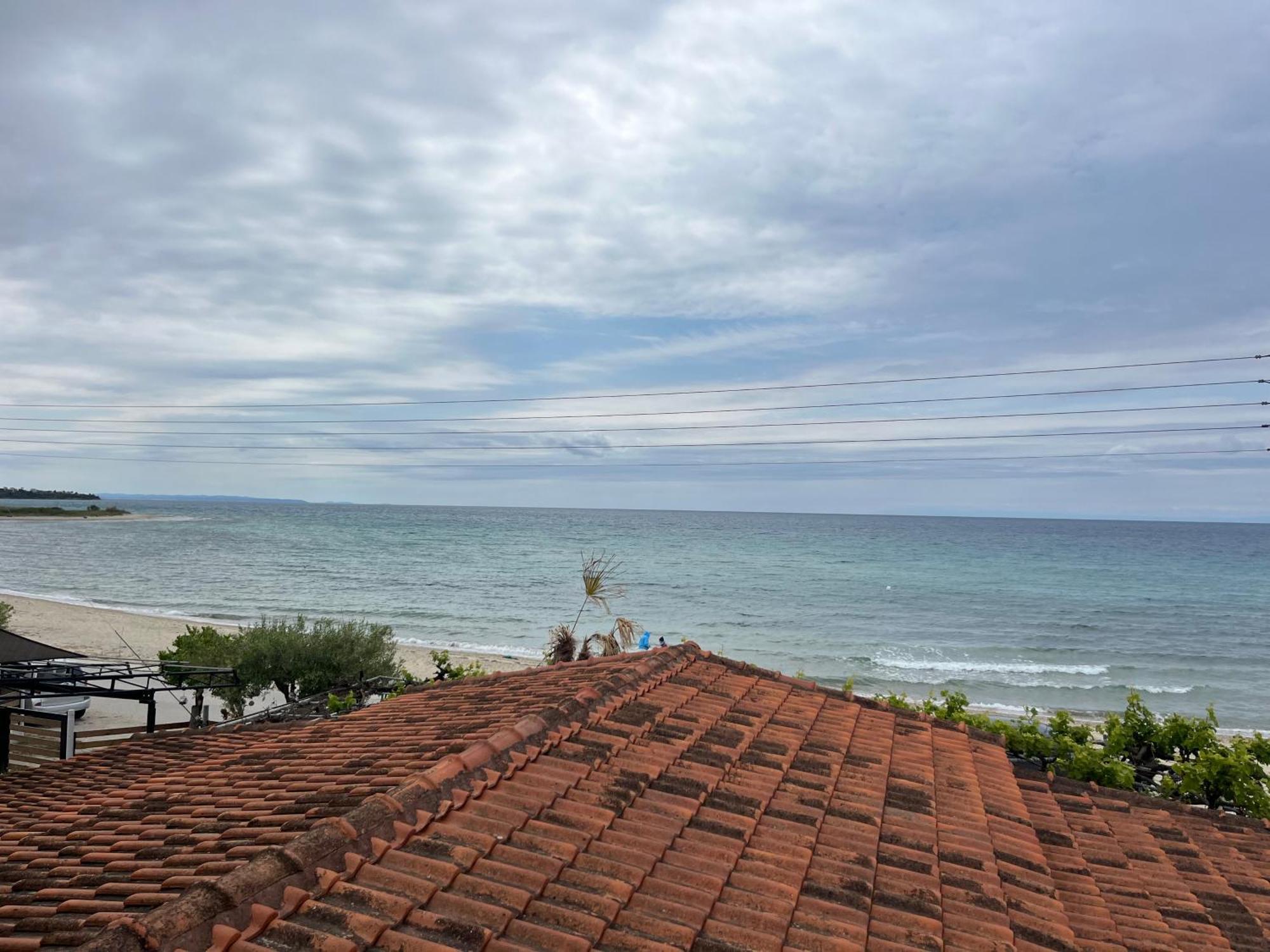 Okkio Sea View Apartment Vergia Ngoại thất bức ảnh